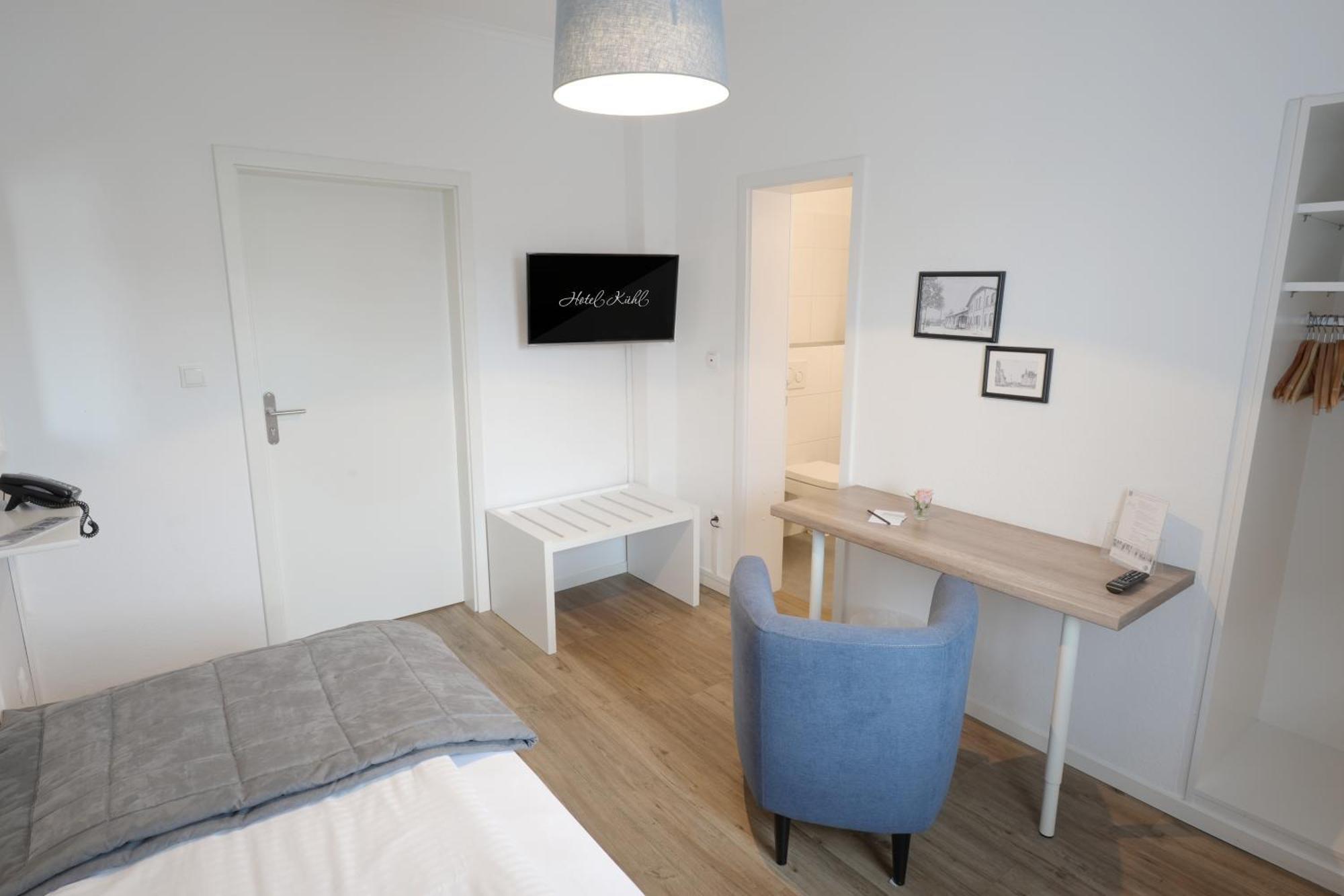 Hotel Kuehl Neumünster Екстериор снимка