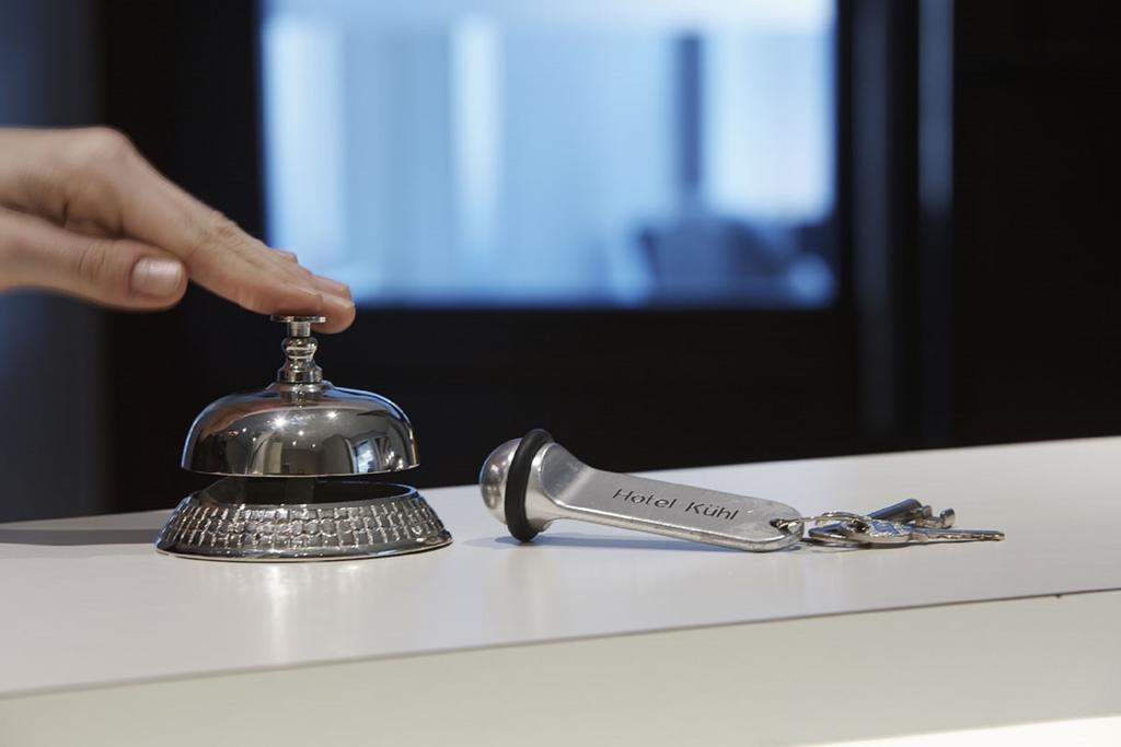 Hotel Kuehl Neumünster Екстериор снимка