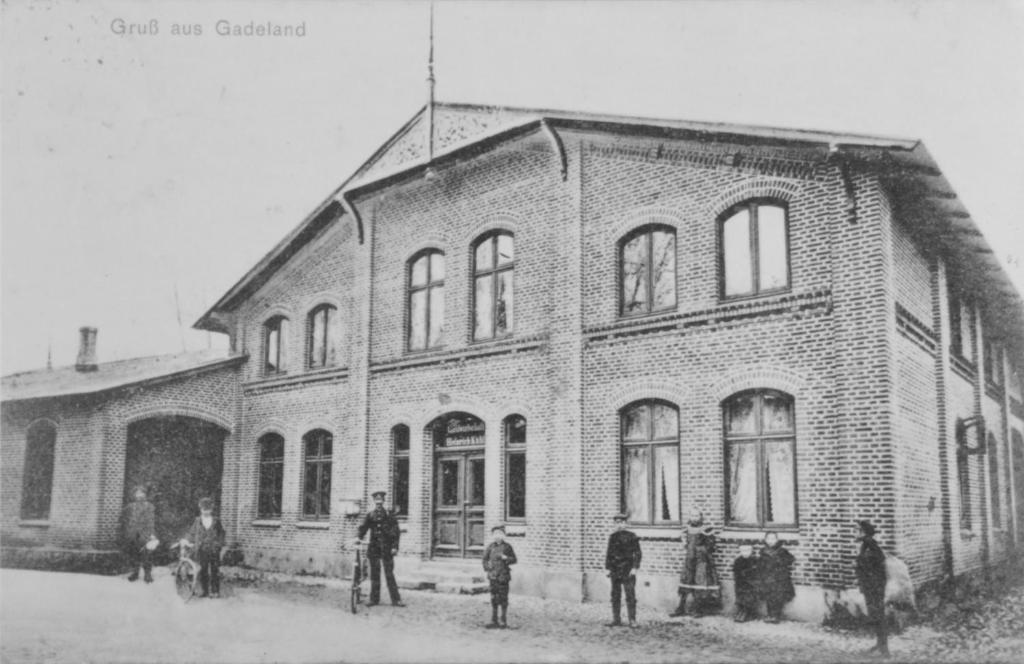 Hotel Kuehl Neumünster Екстериор снимка