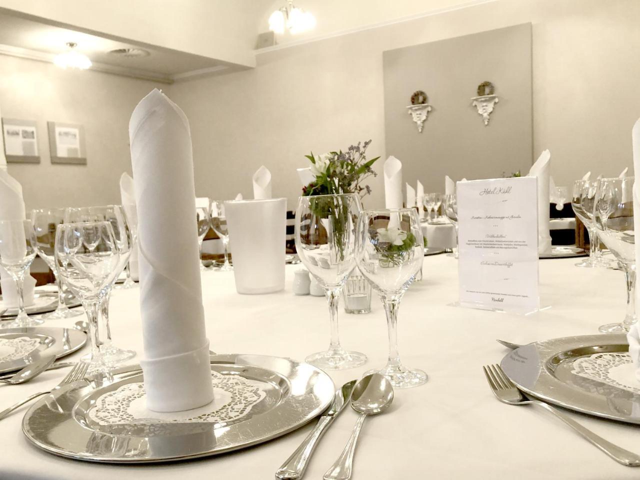 Hotel Kuehl Neumünster Екстериор снимка